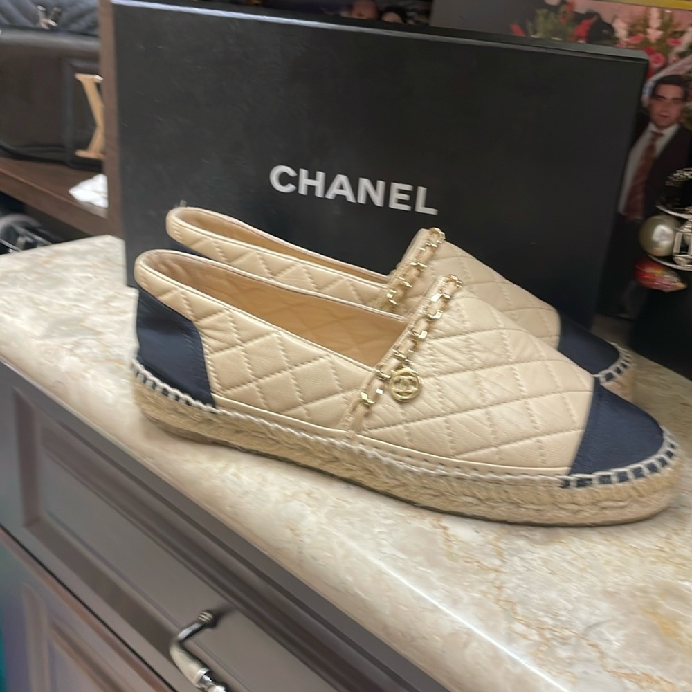 Chanel shoes, size 9 (loafer)